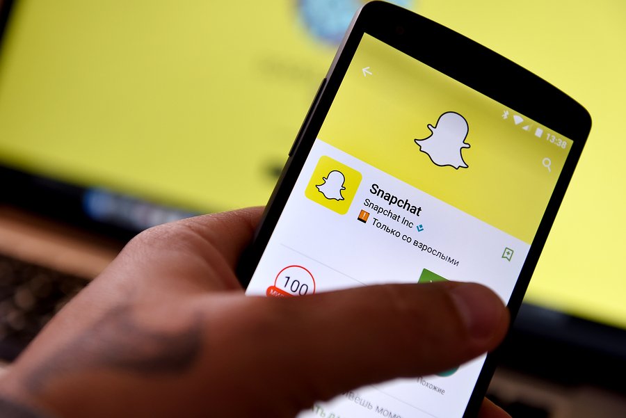 guide to snapchat marketing 